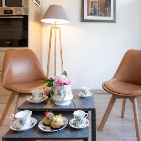 Beautiful , 3 Min Walk , Free Parking, Near Negresco Daire